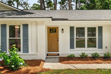 Welcome to this beautifully renovated 3-bedroom, 2-bath home - photo 4