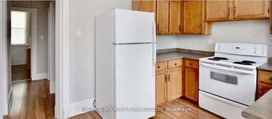 Additional listing photo 4