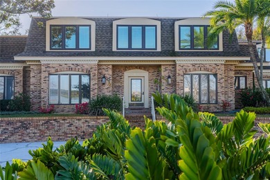 Lake Hollingsworth Home For Sale in Lakeland Florida