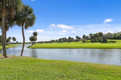 Lake Mangonia Townhome/Townhouse For Sale in West Palm Beach Florida