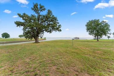 Build your dream lakefront home on Richland Chambers Lake, the - photo 16