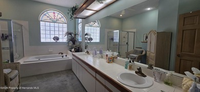 LOCATION, LOCATION--RARE OPPORTUNITY. This one-of-a-kind - photo 7