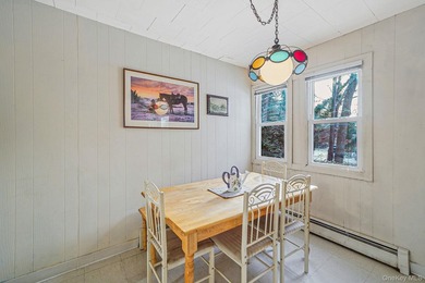 This cute and cozy Farmhouse sits high on a hill on 1.14 acres - photo 14