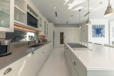 Stunning Coastal Contemporary Deepwater Estate recently built in - photo 16