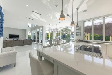 Stunning Coastal Contemporary Deepwater Estate recently built in - photo 18