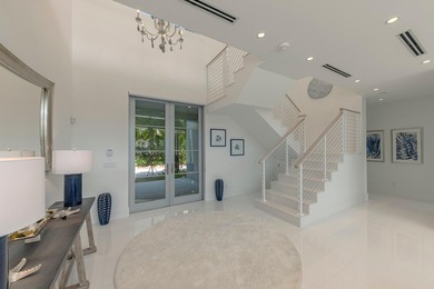 Stunning Coastal Contemporary Deepwater Estate recently built in - photo 24