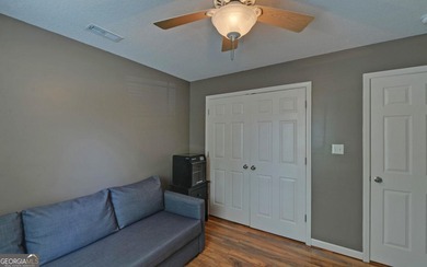 Charming ranch home in a convenient Lavonia location just - photo 32