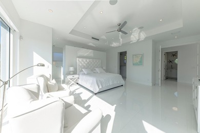 Stunning Coastal Contemporary Deepwater Estate recently built in - photo 41