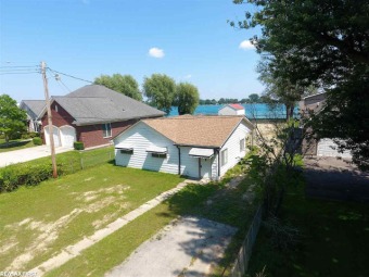 St Clair River Home For Sale in Algonac Michigan