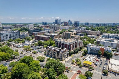 Nice Condominium unit In great location in Down Town Raleigh - photo 33