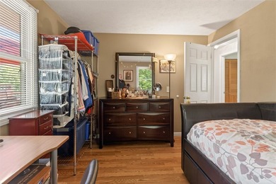 Beautifully maintained 3-bedroom, 1.5-bath ranch ready for its - photo 35