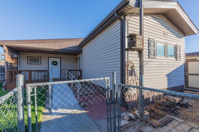 MOTIVATED SELLER! 3 Bedroom, 3 Bath Home in Windmill Acres has 2