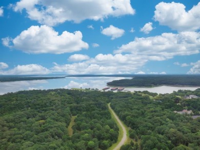 Lake Texoma Lot For Sale in Gordonville Texas