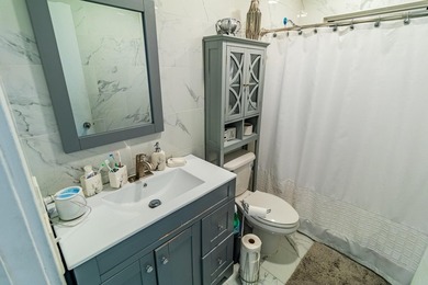 Charming Home with Attached Studio in Vibrant West Palm Beach - photo 11