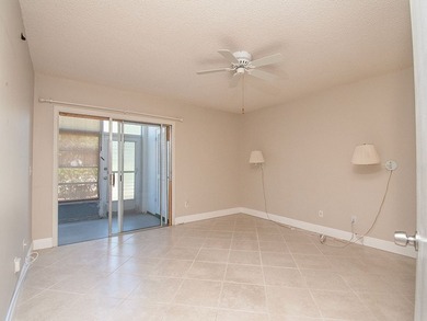 Beautiful 2BR/2BA first-floor condo in Vista Royale! This model - photo 12