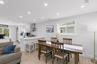 Is there a 3-bed single-family home in Cedar Point Park near - photo 14