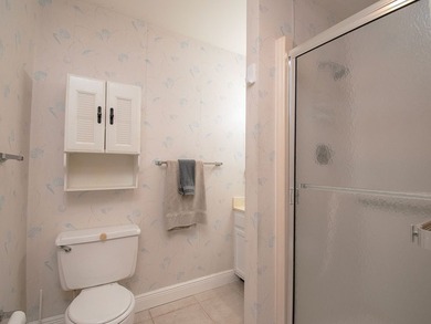 Beautiful 2BR/2BA first-floor condo in Vista Royale! This model - photo 16