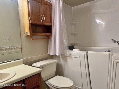 Situated on approximately 0.55 acres in the heart of Diamondhead - photo 19