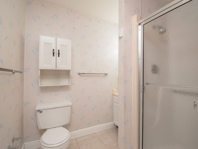 Beautiful 2BR/2BA first-floor condo in Vista Royale! This model - photo 21