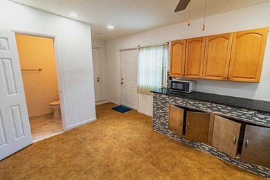 Charming Home with Attached Studio in Vibrant West Palm Beach - photo 22