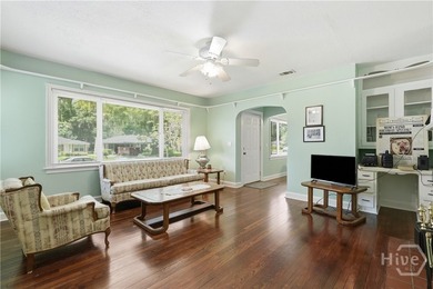 Spacious 3 bedroom 1.5 bath brick home with wood floors in - photo 3