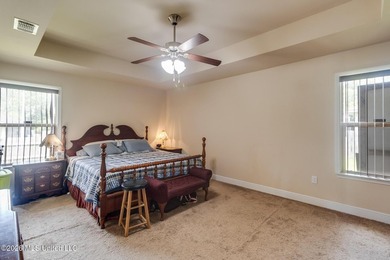 Welcome to 18028 Canal Landing Drive in Canal Crossing! This - photo 15
