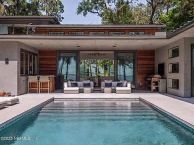 Discover this private modern riverfront estate on the Saint - photo 16