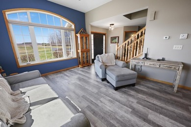 Private 10-acre country property featuring a 4 bed, 4 bath home - photo 6