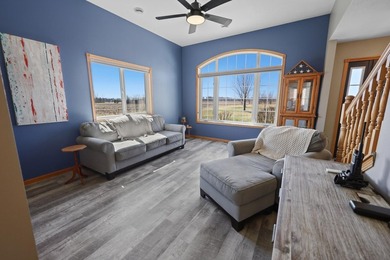 Private 10-acre country property featuring a 4 bed, 4 bath home - photo 8