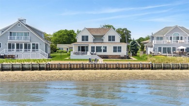 Experience the perfect blend of comfort, luxury, and waterfront - photo 26