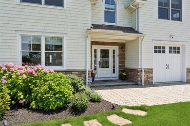 Experience the perfect blend of comfort, luxury, and waterfront - photo 30