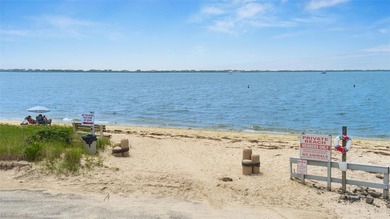 Experience the perfect blend of comfort, luxury, and waterfront - photo 33