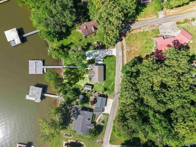 Beautifully updated home on Elk River! 3BR/2BA 1320sf house with - photo 36