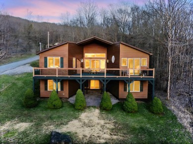 Alpine Lake Home For Sale in Terra Alta West Virginia