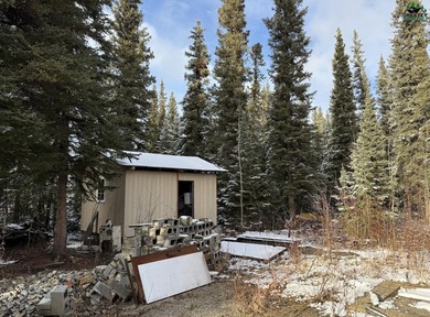 This unique property offers opportunity and space. Formally a - photo 3