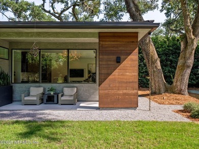 Discover this private modern riverfront estate on the Saint - photo 54