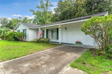 Age is just a number! Well-maintained and move-in ready, this - photo 4