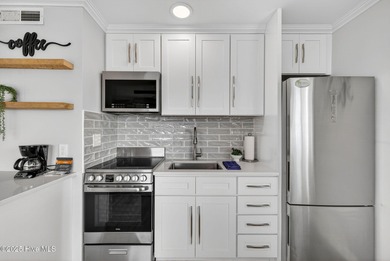 Beautifully updated 1-bedroom, 1-bath condo with ocean views at