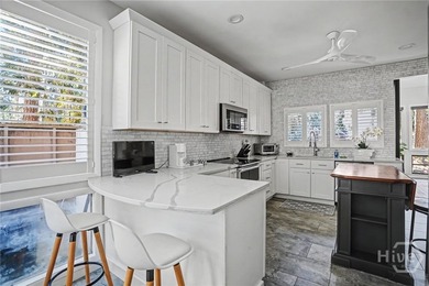 This beautifully updated end-unit condo offers the perfect - photo 10