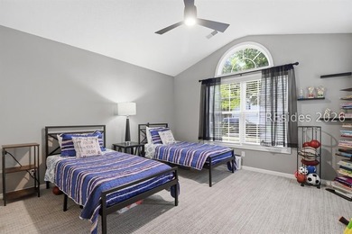 Welcome to this beautifully maintained one-story, 3-bedroom - photo 12