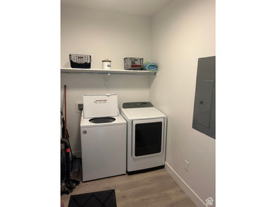Short term rental approved home, For Sale! Home to be sold with - photo 18