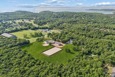 Private Equestrian Retreat in Butterfield Junction on 10 Acres - photo 37