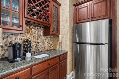 Rare opportunity to own in an intimate waterfront community of - photo 10