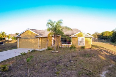Don't miss this incredible opportunity! This home sits on a high - photo 3
