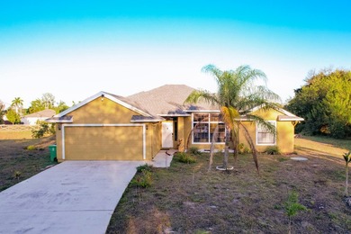 Don't miss this incredible opportunity! This home sits on a high - photo 4