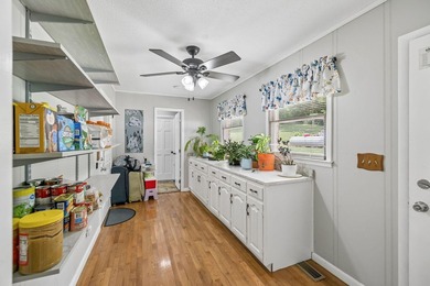 Spacious and versatile 4 bdr, 2.5 bath brick home situated on - photo 16