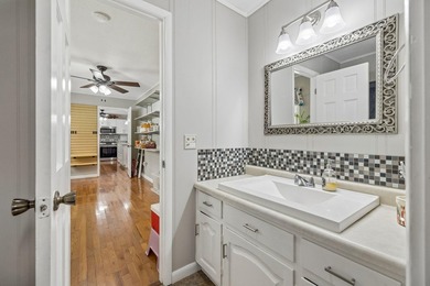 Spacious and versatile 4 bdr, 2.5 bath brick home situated on - photo 18