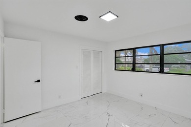 This single family home in Plantation Isles offers a practical - photo 22