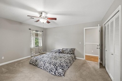 Spacious and versatile 4 bdr, 2.5 bath brick home situated on - photo 25