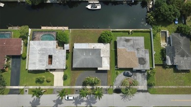 This single family home in Plantation Isles offers a practical - photo 25